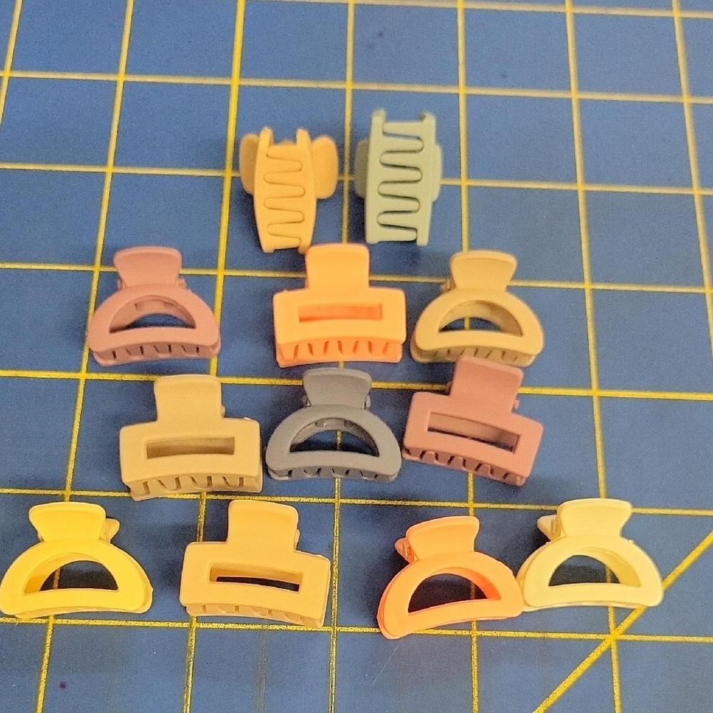 Bundle of 12 Colorful 1" x 0.75" Hair Clips